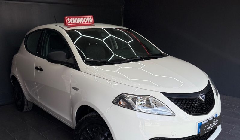 
								Lancia Ypsilon 0.9 TwinAir Gold 12/2020 full									