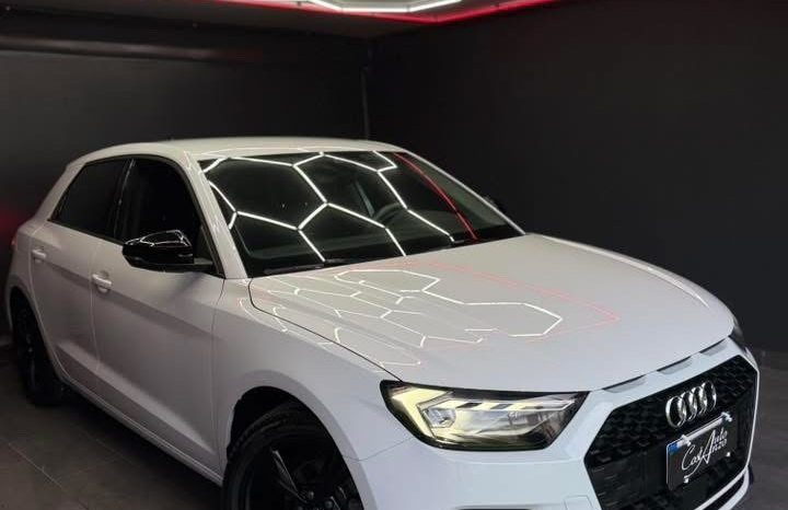 
								Audi A1 SPB 25 TFSI Identity Black 2020 full									