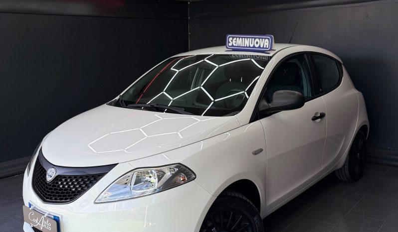 
								Lancia Ypsilon 1.2 Benz 69cv Platinum 11/2020 Nuova full									