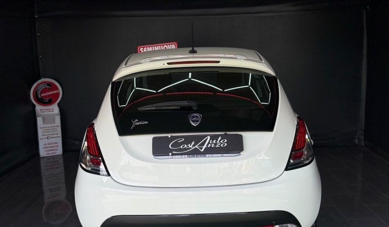 
								Lancia Ypsilon 0.9 TwinAir Gold 12/2020 full									