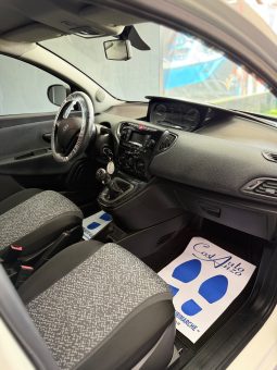 
										Lancia Ypsilon 0.9 TwinAir Gold 12/2020 full									