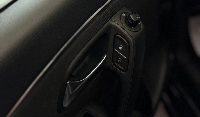 
								Volkswagen Polo 1.4 TDI 75cv BlueMotion Technology 2015 full									