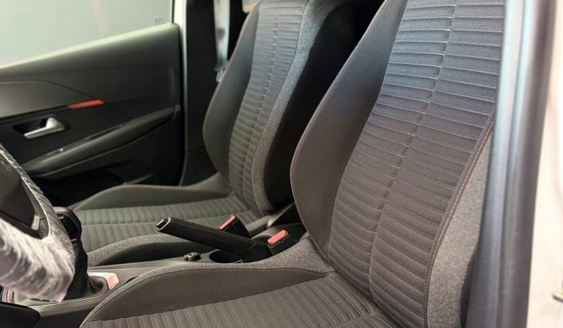 
								Peugeot 208 1.2 Benzina 75cv Allure 2020 NUOVA full									