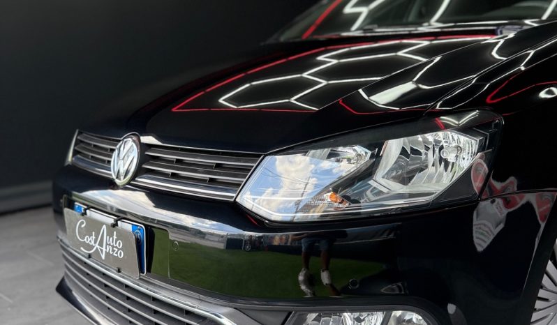 
								Volkswagen Polo 1.4 TDI 75cv BlueMotion Technology 2015 full									