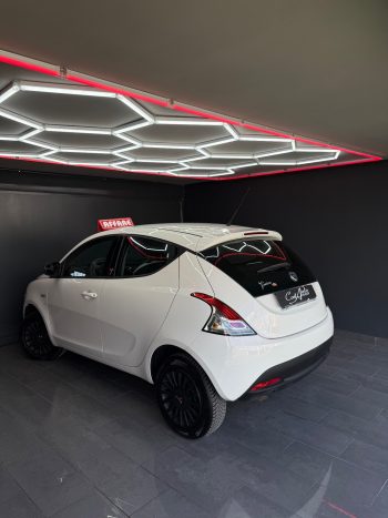 Lancia Ypsilon 0.9 TwinAir 85 cv Ecochic Gold 12/2014