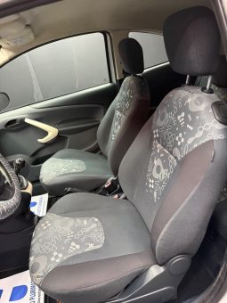 
										Ford Ka 1.2 BENZINA 69CV Individual 12/2012 full									