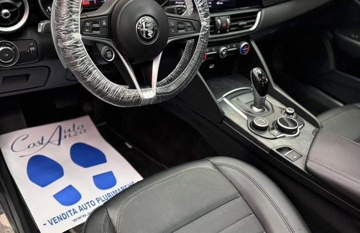 
								Alfa Romeo Giulia 2.2 TD 160 CV AT8 ESTREMA FULL 2020 full									