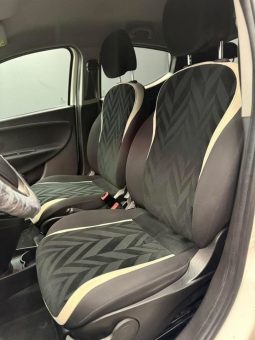 
										Lancia Ypsilon 1.3 MJT 95 CV NUOVA 11/2015 full									