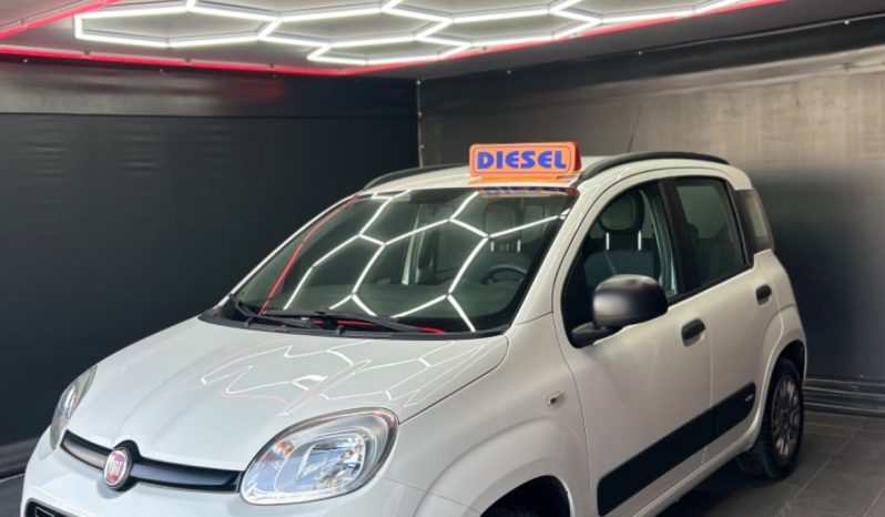 
								Fiat Panda 1.3 Multijet 95cv Lounge 12/2017 full									