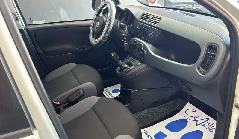 
								Fiat Panda 1.3 Multijet 95cv Lounge 12/2017 full									