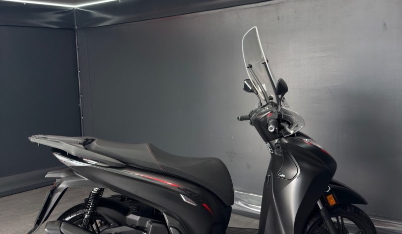 
								Honda SH 350 Sport 2024 full									