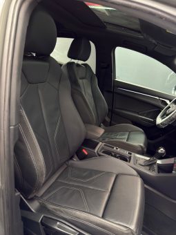 
										Audi Q3 SPB 35 TDI S line edition TETTO APRIBILE full									