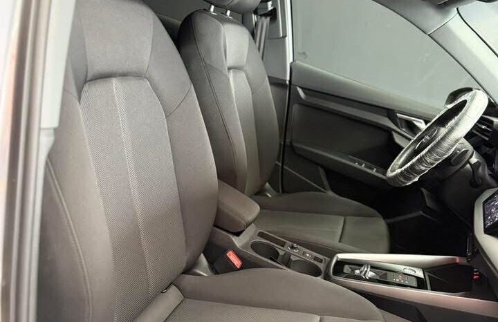 
								Audi A3 SPB 30 TDI S tronic S line edition 12/2022 full									