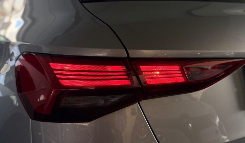 
								Audi A3 SPB 30 TDI S tronic S line edition 12/2022 full									