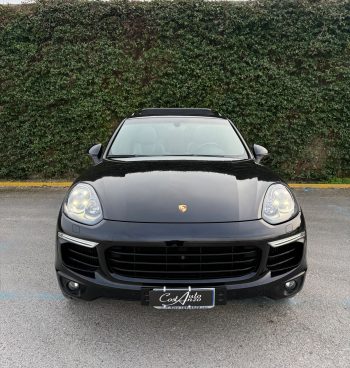 Porsche Cayenne 3.0 Disel V6 IPER FULL
