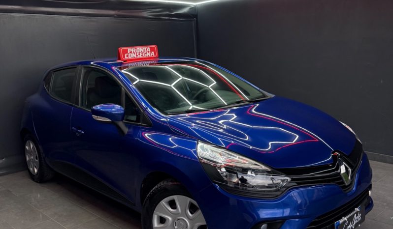 
								Renault Clio 1.2 Benzina 75 CV Duel 2018 full									