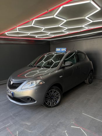 Lancia Ypsilon 1.2 GPL Ecochic Gold 10/2018