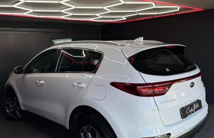 
								Kia Sportage 1.6 CRDI 136 CV Mild Hybrid GT Line 2021 full									