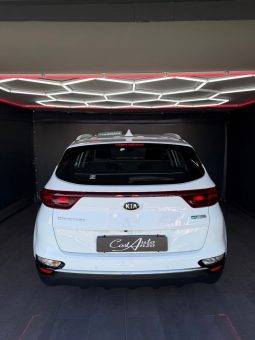 
										Kia Sportage 1.6 CRDI 136 CV Mild Hybrid GT Line 2021 full									