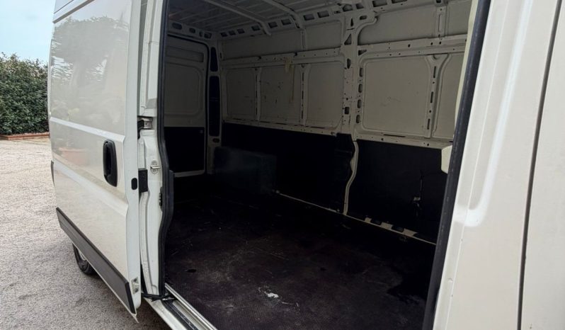 
								Peugeot Boxer 2.0 BlueHDi 130CV Furgone KM 0 2018 full									