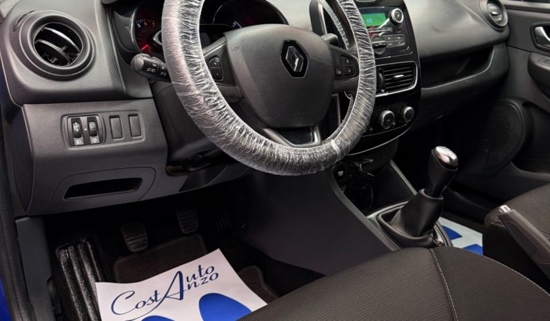 
								Renault Clio 1.2 Benzina 75 CV Duel 2018 full									