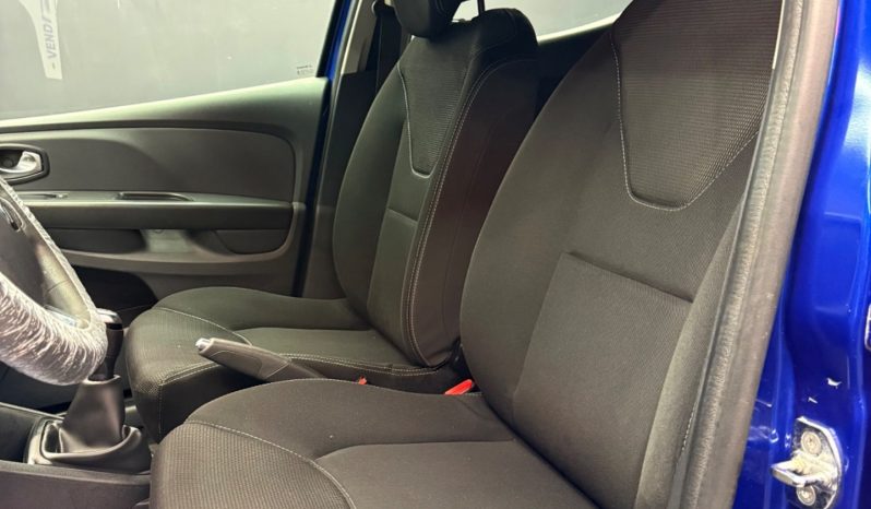 
								Renault Clio 1.2 Benzina 75 CV Duel 2018 full									