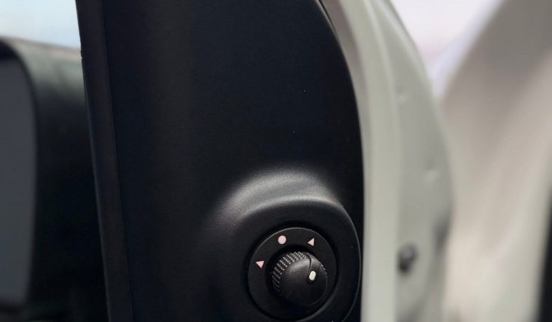 
								Fiat Panda 1.0 Hybrid City Cross 29000 KM full									