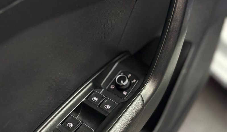 
								Audi A1 SPB 25 TFSI Identity Black 2020 full									