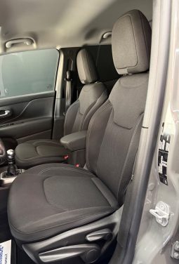 
										Jeep Renegade 1.6 Multijet 120 CV 12/2020 UNICA full									