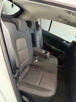 
										Kia Sportage 1.6 CRDI 136 CV Mild Hybrid GT Line 2021 full									