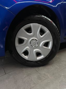 
										Renault Clio 1.2 Benzina 75 CV Duel 2018 full									