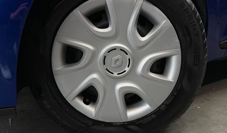 
								Renault Clio 1.2 Benzina 75 CV Duel 2018 full									