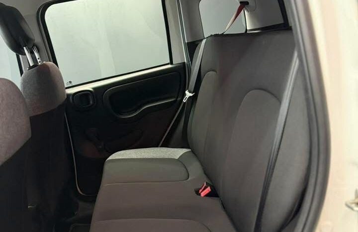 
								Fiat Panda 1.0 Hybrid City Cross 29000 KM full									