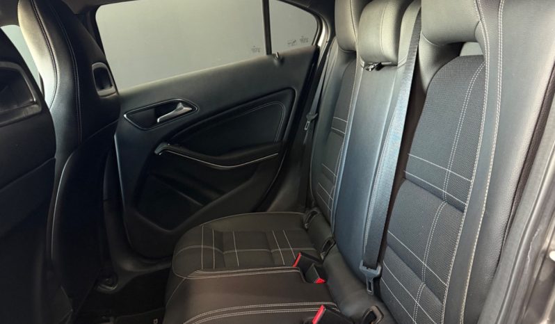 
								Mercedes-benz A180 CDI MOT.MERCEDES 109 CV full									