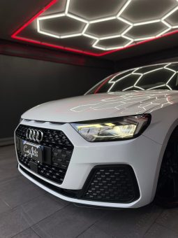 
										Audi A1 SPB 25 TFSI Identity Black 2020 full									