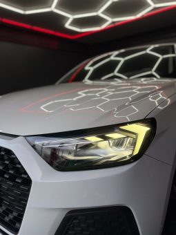 
										Audi A1 SPB 25 TFSI Identity Black 2020 full									
