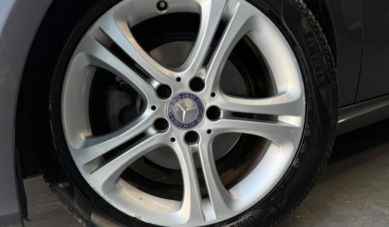 
								Mercedes-benz A180 CDI MOT.MERCEDES 109 CV full									