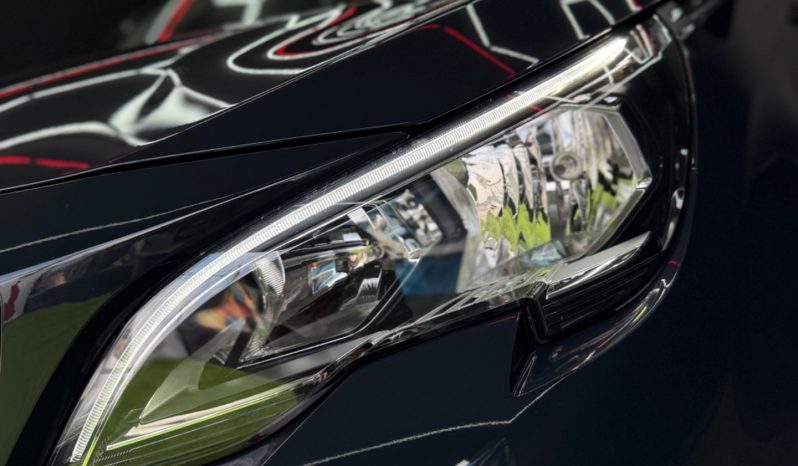 
								Peugeot 3008 BlueHDi 130 cv Allure 11/2018 full									