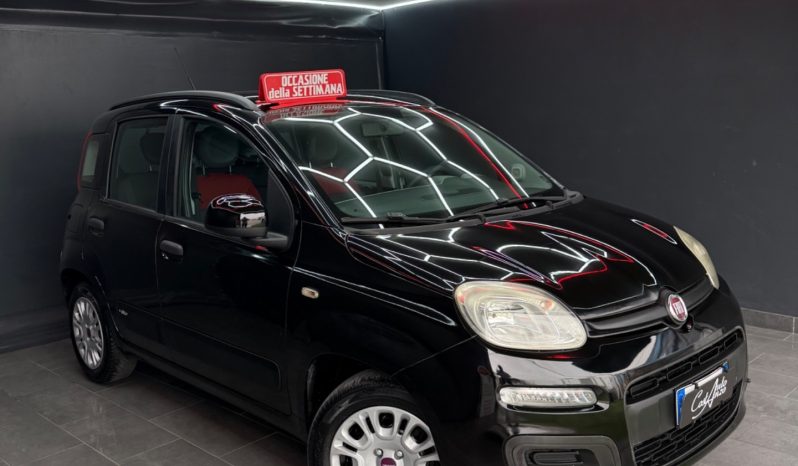 
								Fiat Panda 1.2 Bnzina Lounge 2013 full									