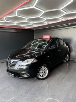 Lancia Ypsilon 1.2 Benzina 69 CV Platinum 2013