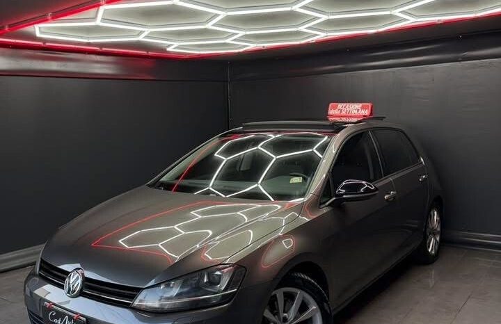 
								Volkswagen Golf 2.0 TDI DSG 150 CV TETTO . Highline BlueMotion Technology full									