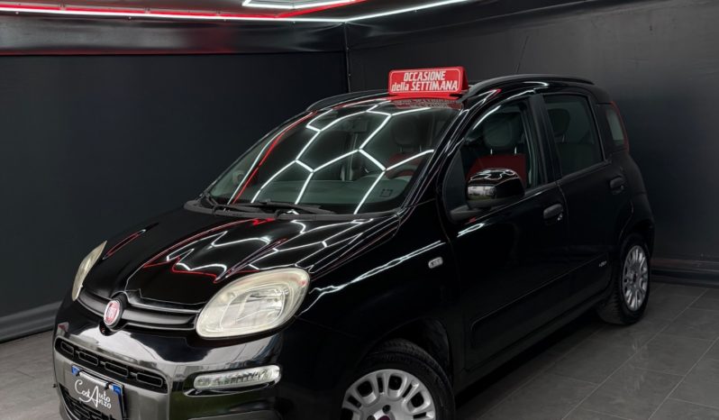 
								Fiat Panda 1.2 Bnzina Lounge 2013 full									