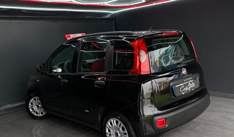 
								Fiat Panda 1.2 Bnzina Lounge 2013 full									