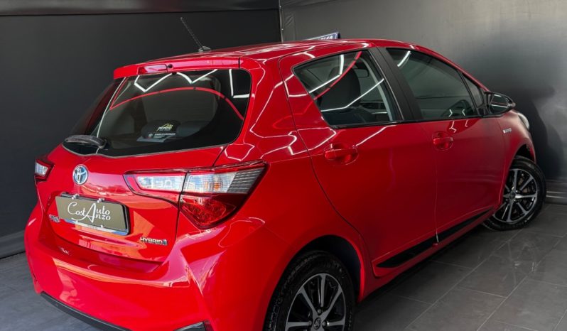 
								Toyota Yaris 1.5 Hybrid TREND RED EDITION 2018 full									
