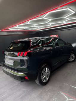 
										Peugeot 3008 1.5 BlueHDi 130 CV Allure 2020 full									