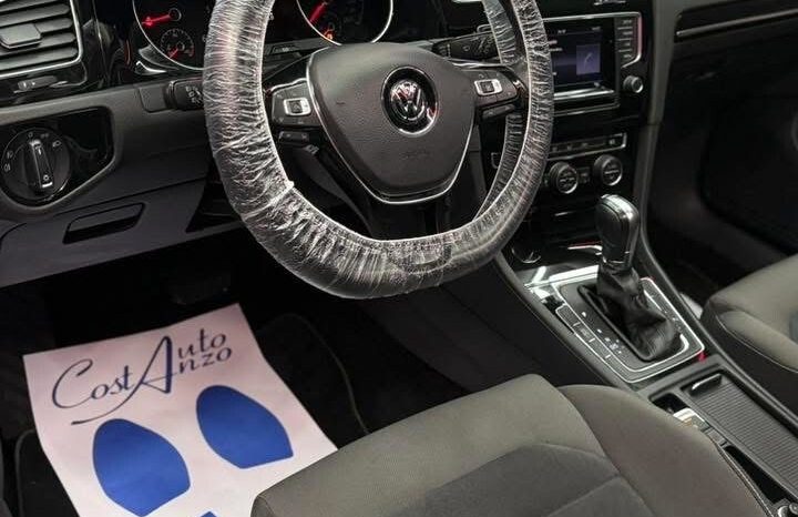 
								Volkswagen Golf 2.0 TDI DSG 150 CV TETTO . Highline BlueMotion Technology full									