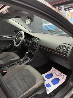 
										Volkswagen Golf 2.0 TDI DSG 150 CV TETTO . Highline BlueMotion Technology full									