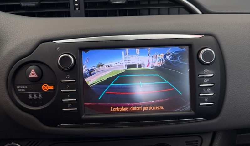 
								Toyota Yaris 1.5 Hybrid TREND RED EDITION 2018 full									