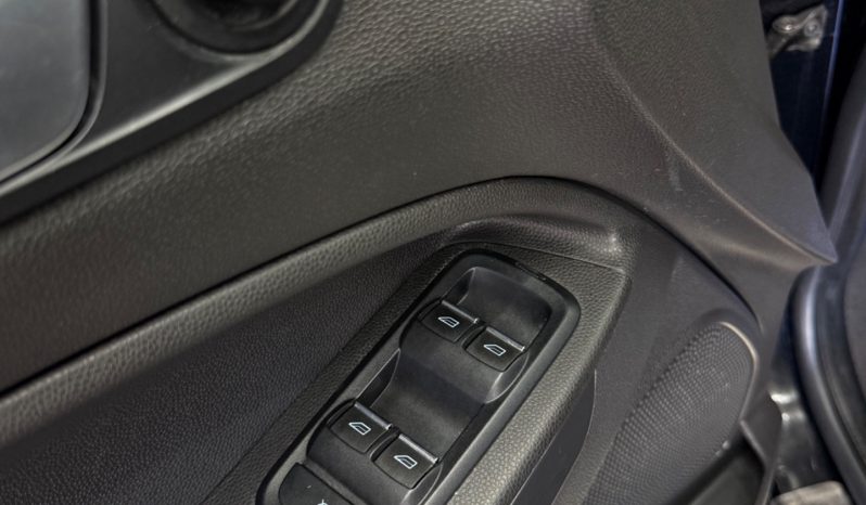 
								Ford EcoSport 1.5 TDCi 95 CV Titanium S 10/2016 full									