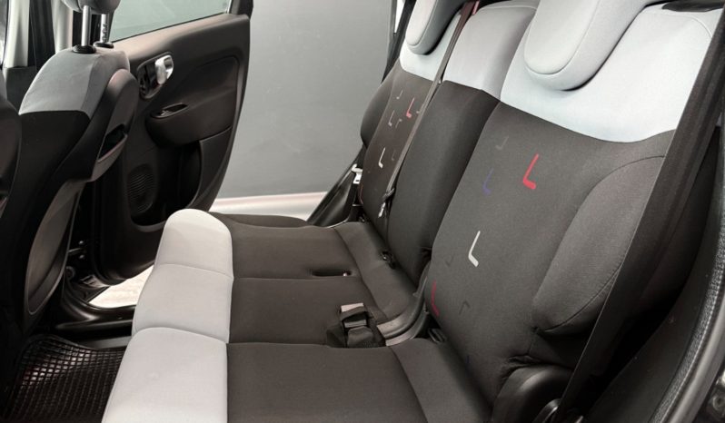 
								Fiat 500L 1.4 Benzina 95 CV Lounge 2017 full									